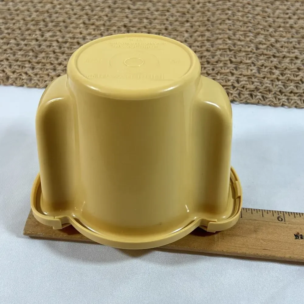 Vintage Tupperware Harvest Gold Double Flip Pour Sugar Bowl Container Yellow 577
